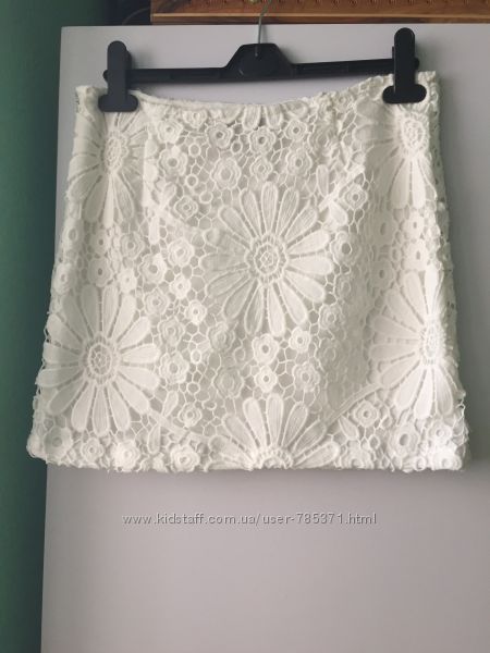 Красивая ажурная гипюровая юбка.