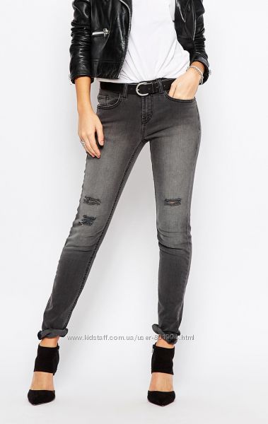 Стильные серые джинсы ZARA