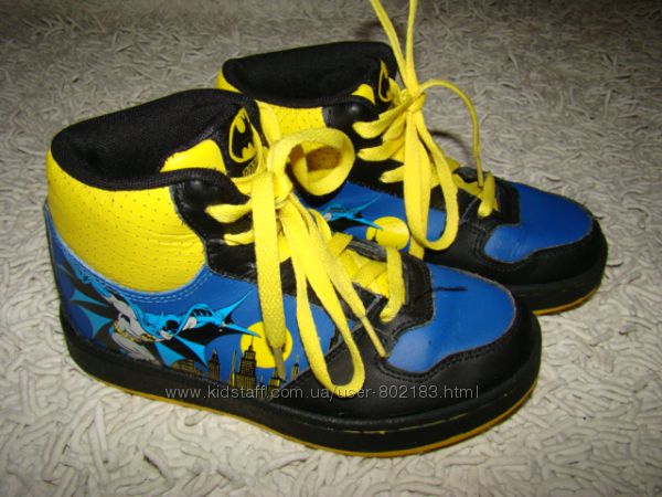 Демисезонные кожаные ботинки Batman размер 33 20, 5 см по стельке