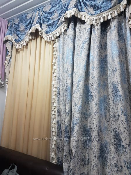 Мраморные шторы Августа и Селебрити