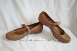 Балетки Crocs Размер 35 EU36, W6
