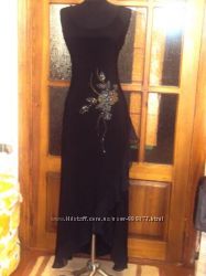 продам Эксклюзивное молодежное нарядное платье черного цвета