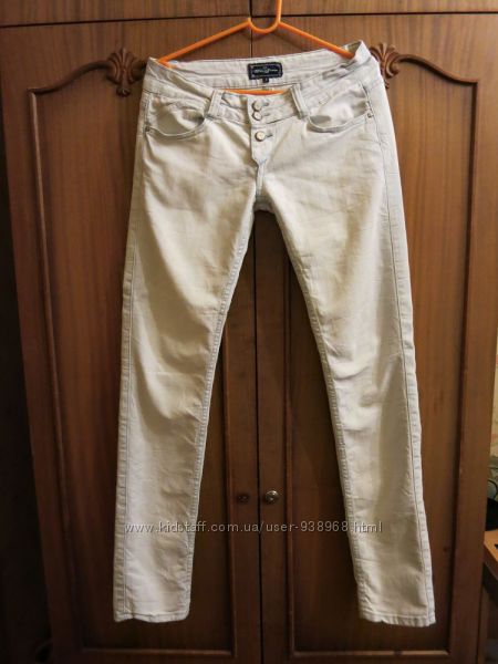 джинсы Terranova  размер 38