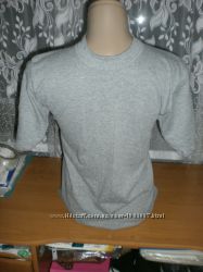 Серая мужская футболка