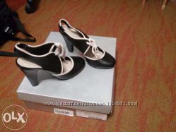 туфли-босоножки черные Dorothy Perkins