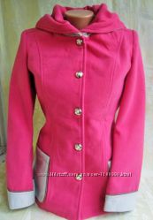 Пальто розовое