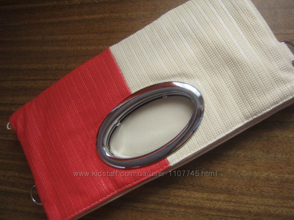 Клатчи в наличии