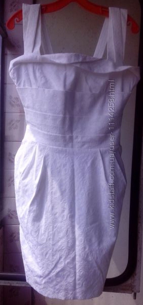 Белое платье Yen London