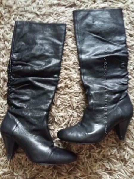 Кожаные демисезонные сапоги Nine West для дюймовочки