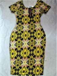 Фирменное платье-футболка миди с вырезом на спине размер l 46-48 рр