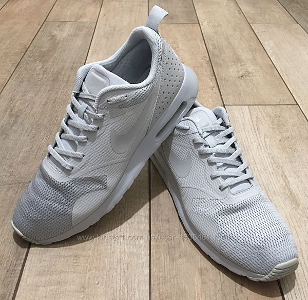 Мужские кроссовки Nike Air Max Tavas. Размер 46, 30 см