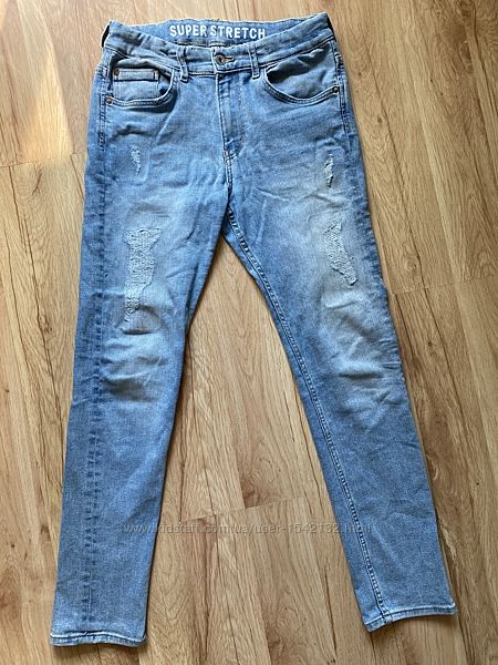 джинсы  для парня 12 -13 лет. на 152 см