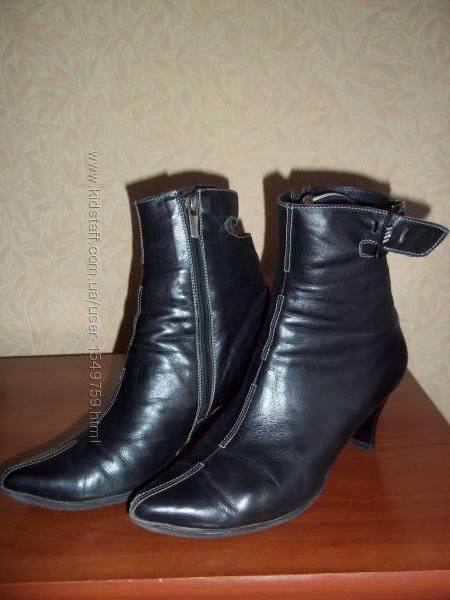 Женские кожаные  ботинки 39 