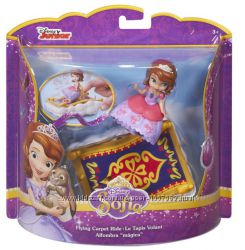 Кукла Disney Princess Веселые приключения Софии, ковер-самолетCHJ 68