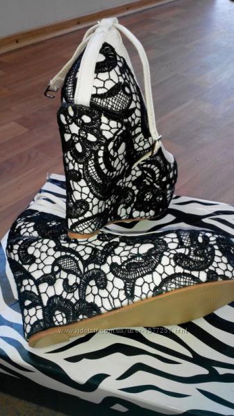 Туфлі з французьким мереживом. Фірмові натуральні черевики