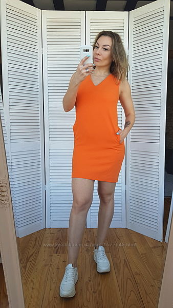 Платье баллон морковно-оранжевого цвета