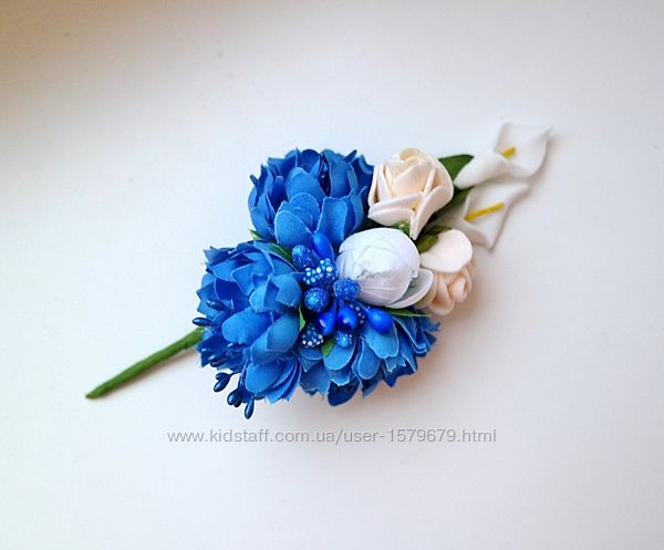 Брошь бутоньерка синие васильки белые каллы розы крем пион для любой одежды