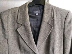 Женский пиджак MEXX серого цвета, б/у в хорошем состоянии . Размер М  
