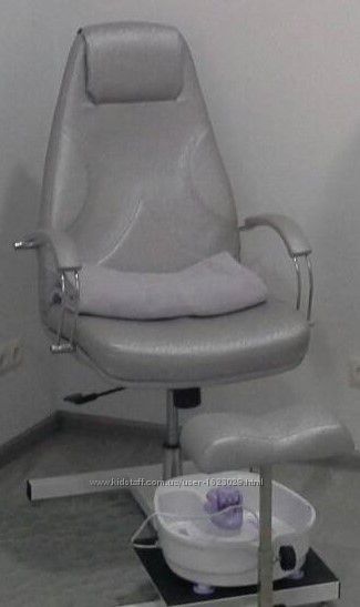 Педикюрне крісло Араміс 