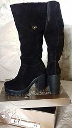 Зимові чоботи з натуральної замші на високому каблуці