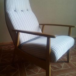 Очень комфортное мягкое кресло