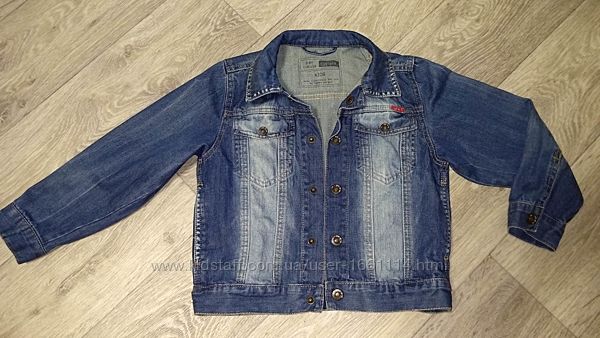 Куртка джинсовая 110-116 см, 5-6 лет